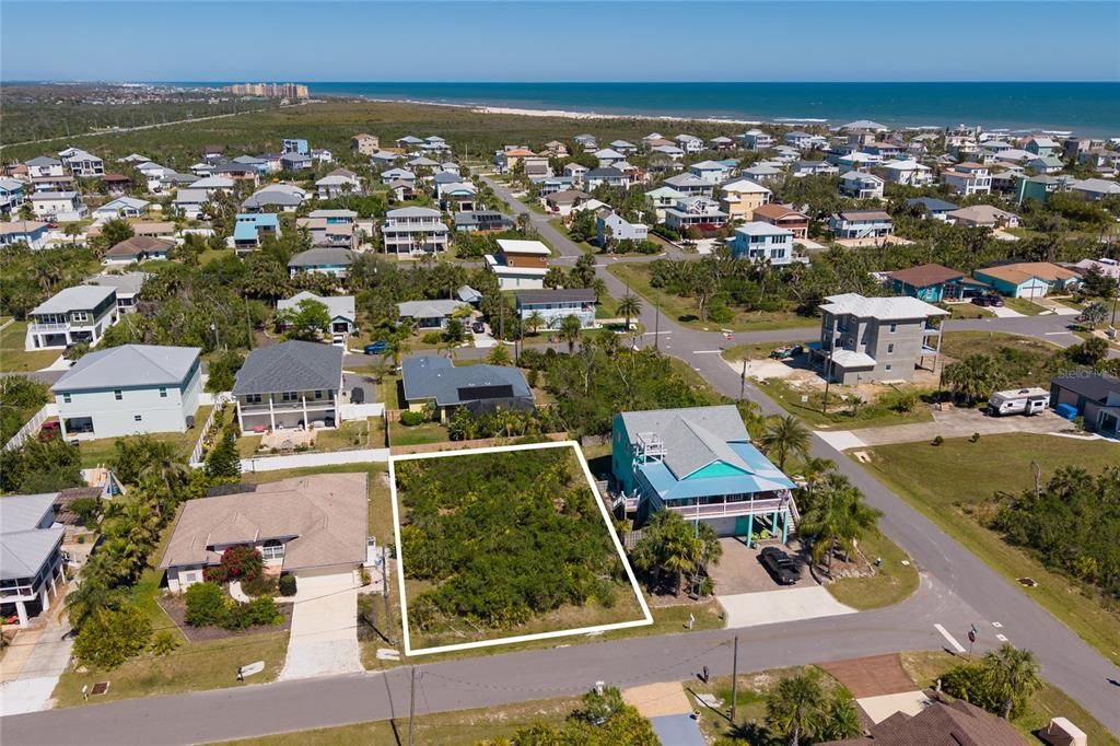 待售: $229,000 (0.21 acres)