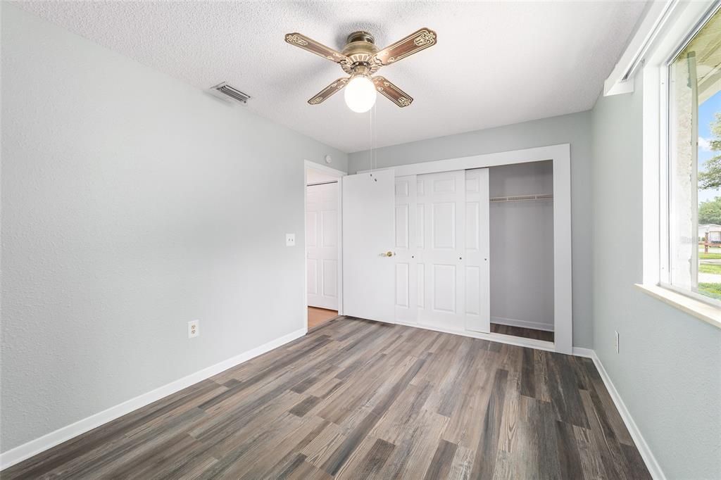 For Sale: $230,000 (3 beds, 2 baths, 1528 Square Feet)