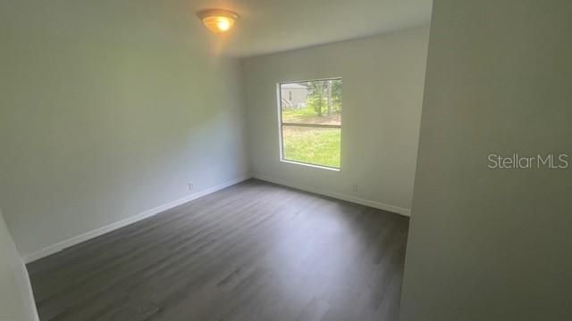 For Sale: $185,900 (3 beds, 2 baths, 1646 Square Feet)