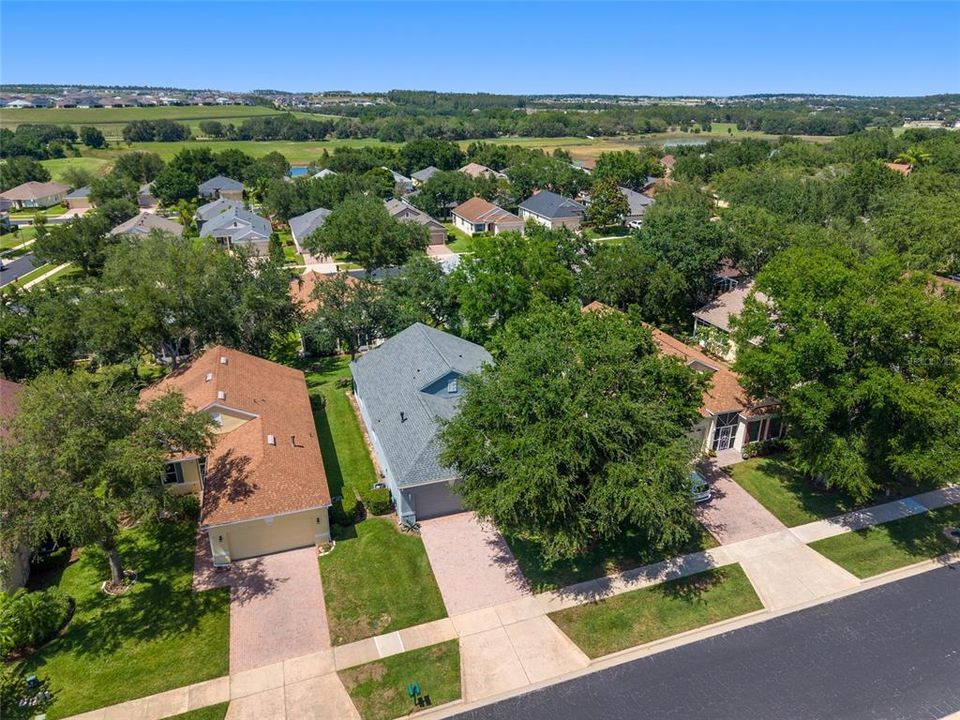 合同活跃: $350,000 (2 贝兹, 2 浴室, 1553 平方英尺)