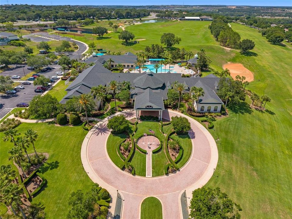 合同活跃: $350,000 (2 贝兹, 2 浴室, 1553 平方英尺)