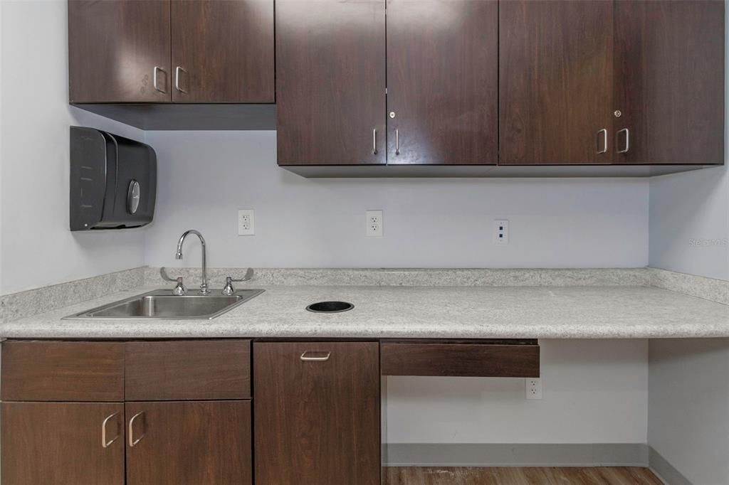 For Sale: $34,333 (0 beds, 0 baths, 17421 Square Feet)