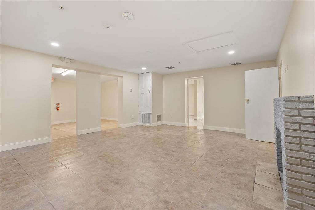 For Sale: $84,000 (0 beds, 0 baths, 2895 Square Feet)