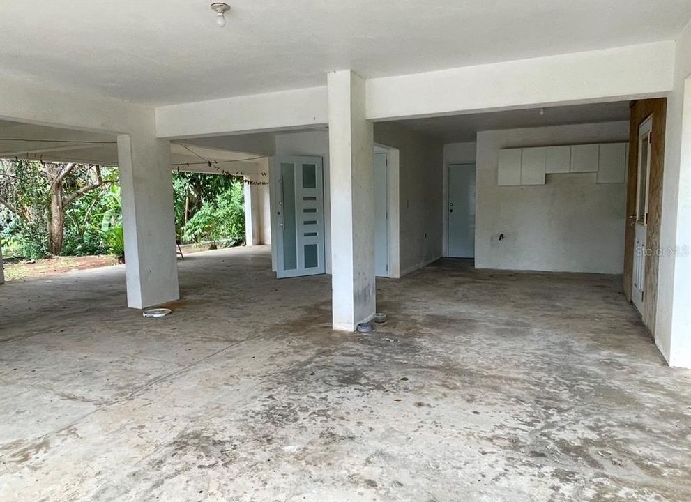 For Sale: $358,000 (3 beds, 2 baths, 1377 Square Feet)