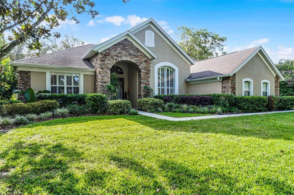 Recently Sold: $849,922 (4 beds, 4 baths, 3556 Square Feet)