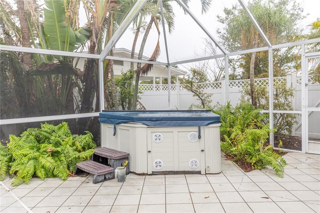 Под контрактом: $898,777 (4 спален, 4 ванн, 2655 Квадратных фут)