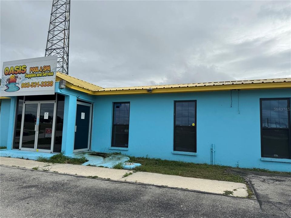 For Sale: $324,900 (0 beds, 0 baths, 1597 Square Feet)