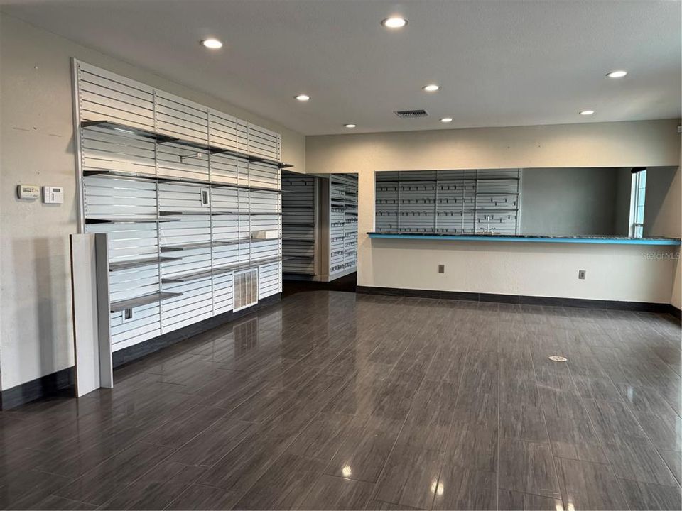 For Sale: $324,900 (0 beds, 0 baths, 1597 Square Feet)