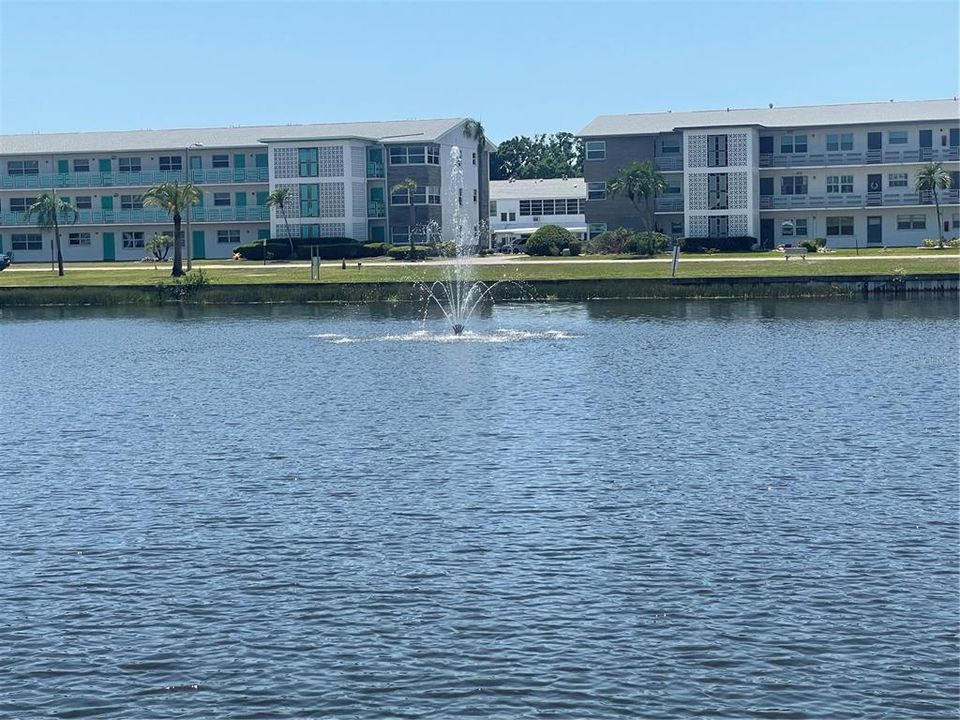 待售: $79,000 (1 贝兹, 1 浴室, 585 平方英尺)