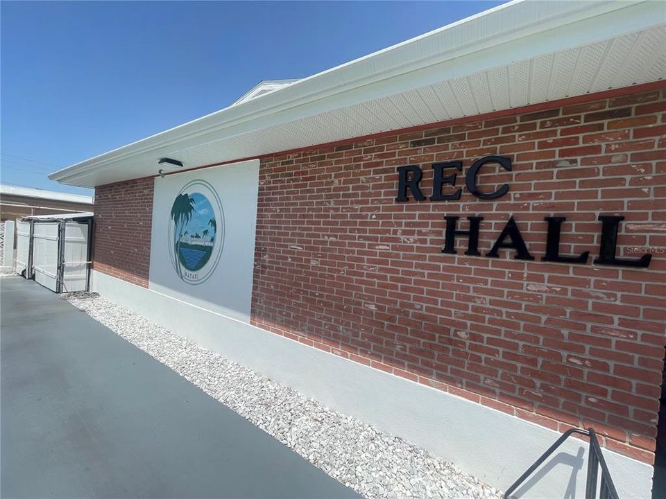 待售: $79,000 (1 贝兹, 1 浴室, 585 平方英尺)