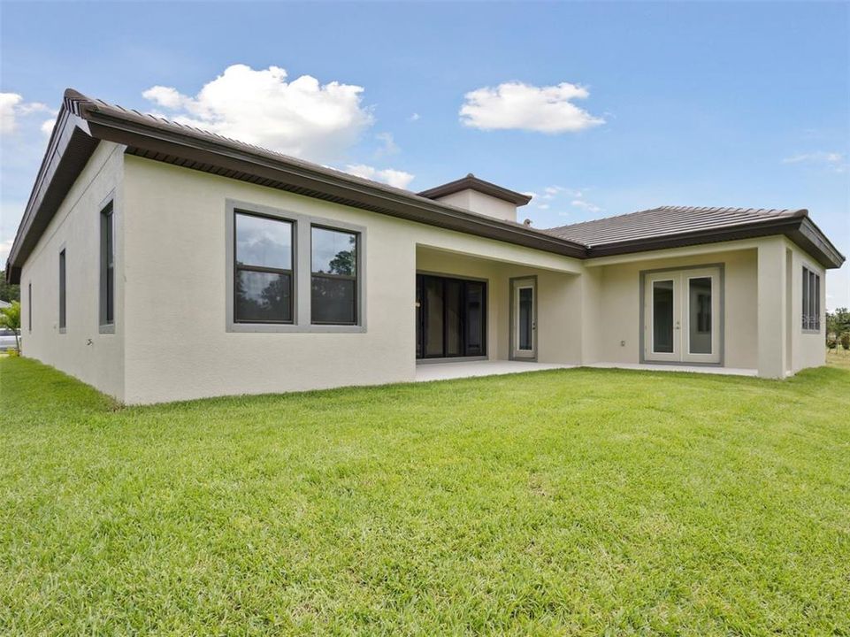 En Venta: $959,990 (5 camas, 4 baños, 3899 Pies cuadrados)