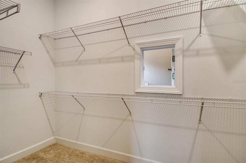 For Sale: $639,000 (3 beds, 2 baths, 2297 Square Feet)