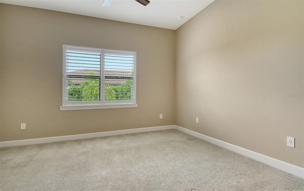 For Sale: $639,000 (3 beds, 2 baths, 2297 Square Feet)