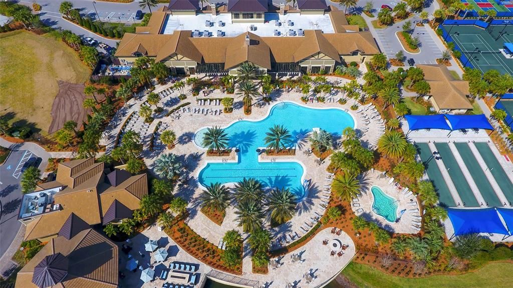 For Sale: $639,000 (3 beds, 2 baths, 2297 Square Feet)