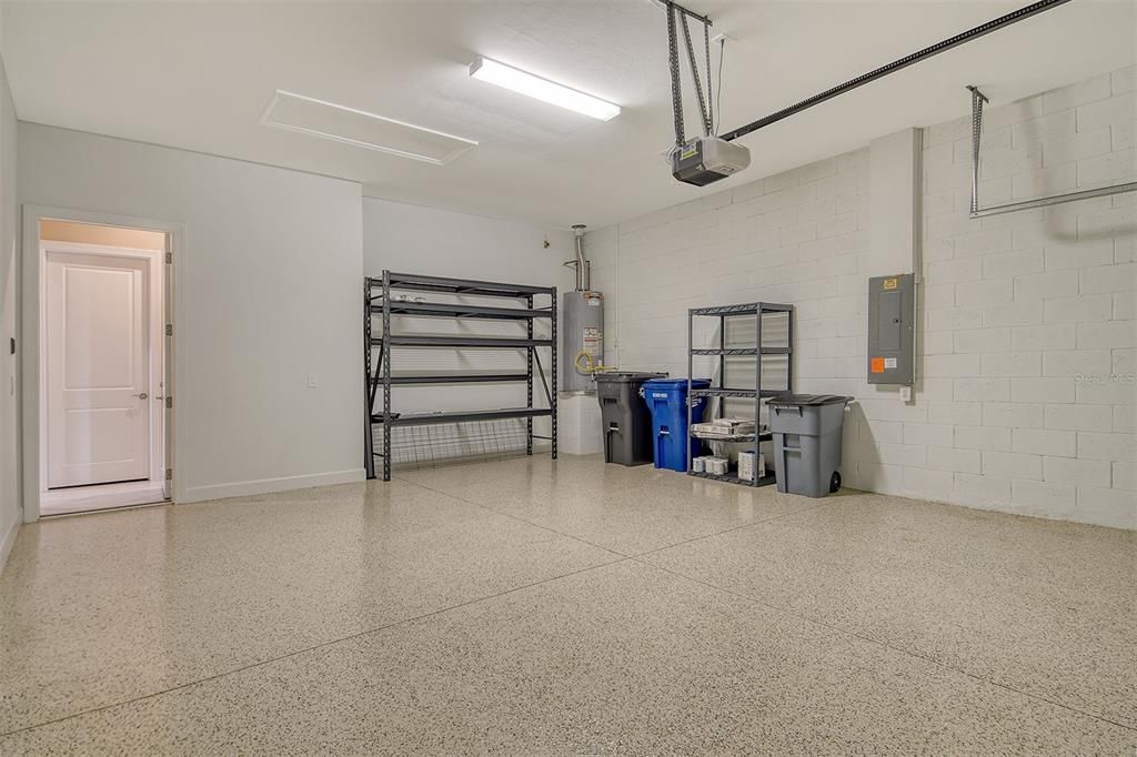 For Sale: $639,000 (3 beds, 2 baths, 2297 Square Feet)