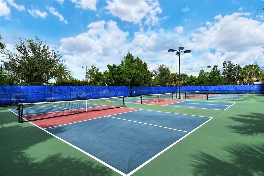 For Sale: $639,000 (3 beds, 2 baths, 2297 Square Feet)