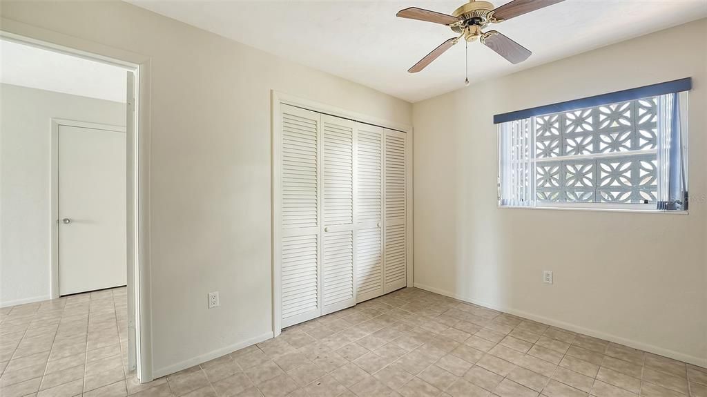 For Sale: $975,000 (4 beds, 2 baths, 1941 Square Feet)