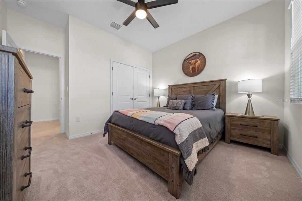 For Sale: $327,000 (3 beds, 2 baths, 1853 Square Feet)