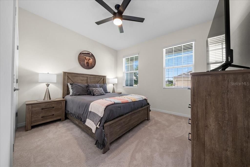 For Sale: $327,000 (3 beds, 2 baths, 1853 Square Feet)