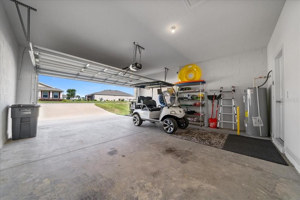 For Sale: $327,000 (3 beds, 2 baths, 1853 Square Feet)