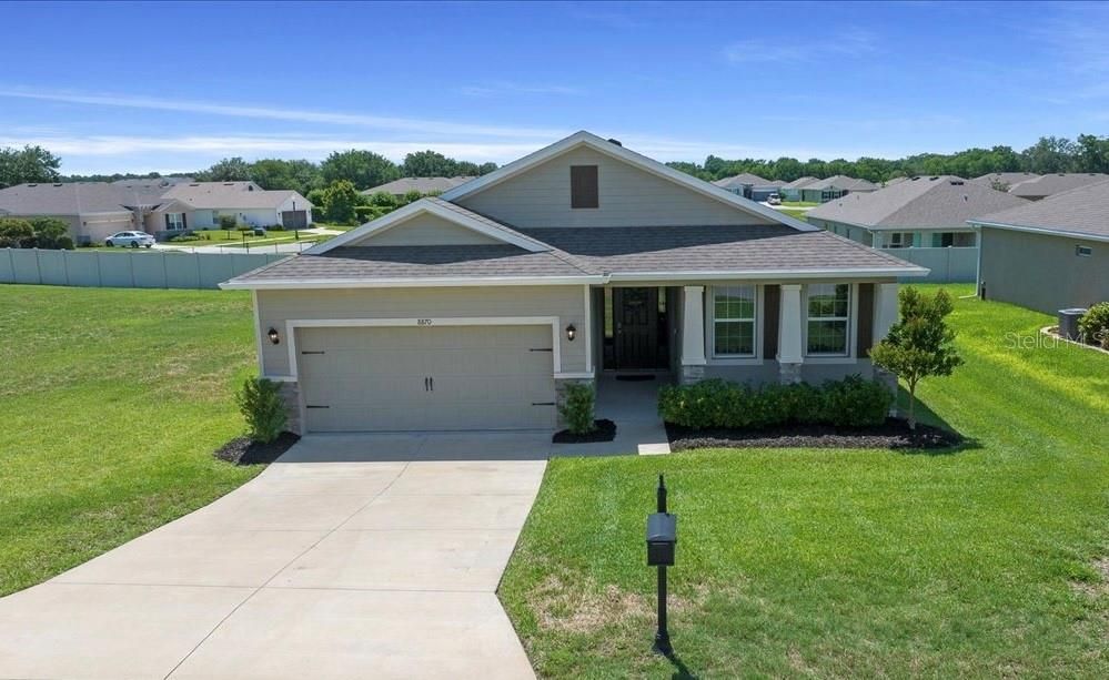 For Sale: $327,000 (3 beds, 2 baths, 1853 Square Feet)