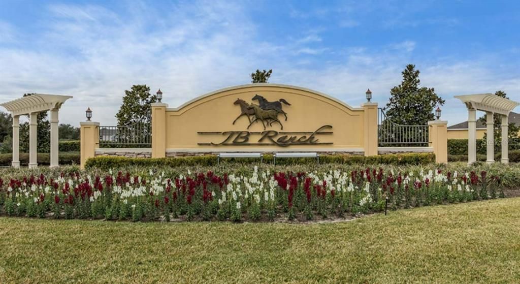 For Sale: $327,000 (3 beds, 2 baths, 1853 Square Feet)