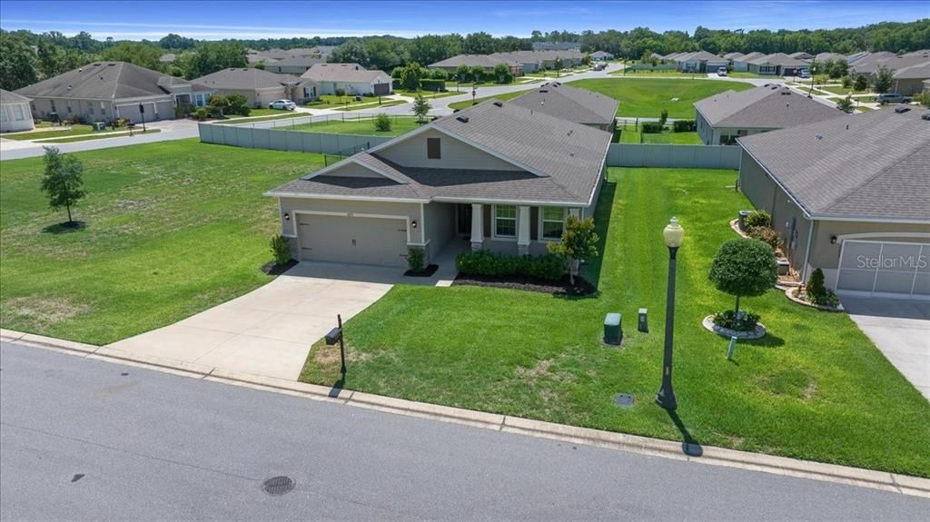 For Sale: $327,000 (3 beds, 2 baths, 1853 Square Feet)