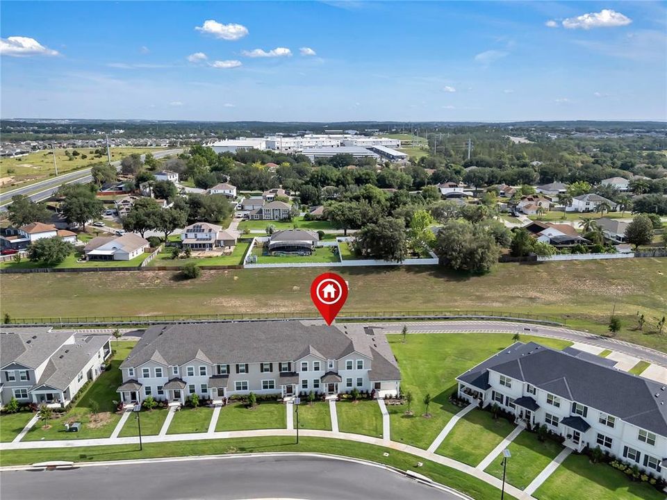 На продажу: $389,900 (3 спален, 2 ванн, 1664 Квадратных фут)