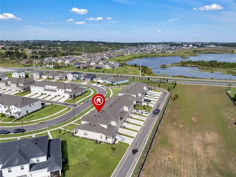 На продажу: $389,900 (3 спален, 2 ванн, 1664 Квадратных фут)