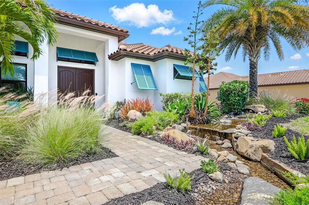 En Venta: $1,100,000 (5 camas, 4 baños, 3717 Pies cuadrados)