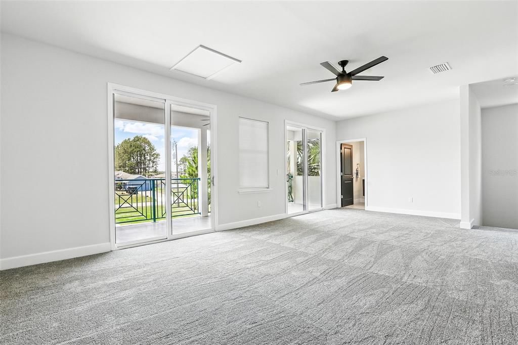 En Venta: $1,100,000 (5 camas, 4 baños, 3717 Pies cuadrados)