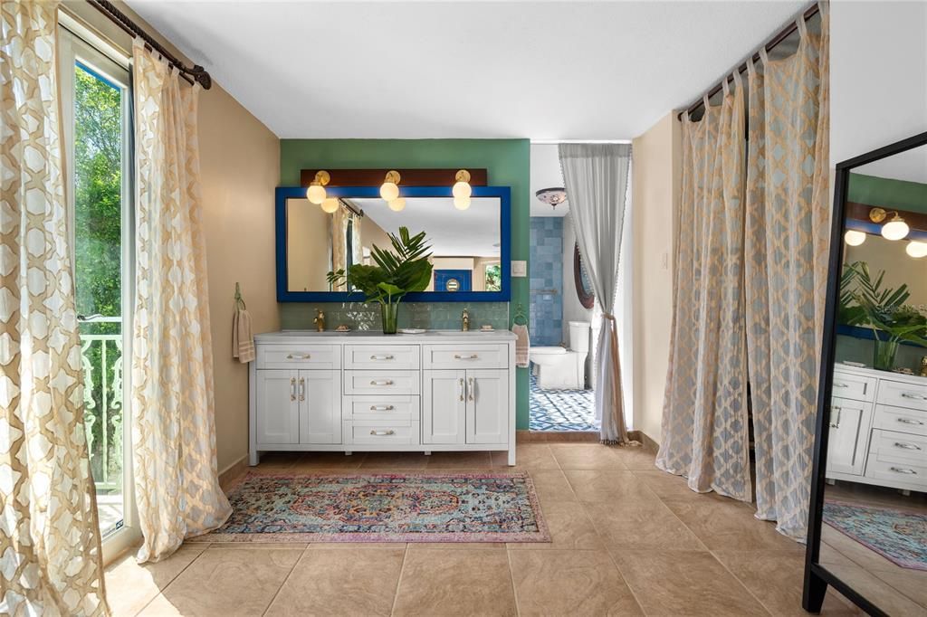 Active With Contract: $775,000 (3 beds, 3 baths, 3249 Square Feet)