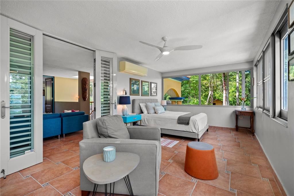 Active With Contract: $775,000 (3 beds, 3 baths, 3249 Square Feet)