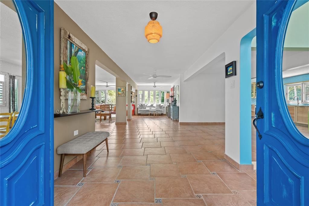 Active With Contract: $775,000 (3 beds, 3 baths, 3249 Square Feet)