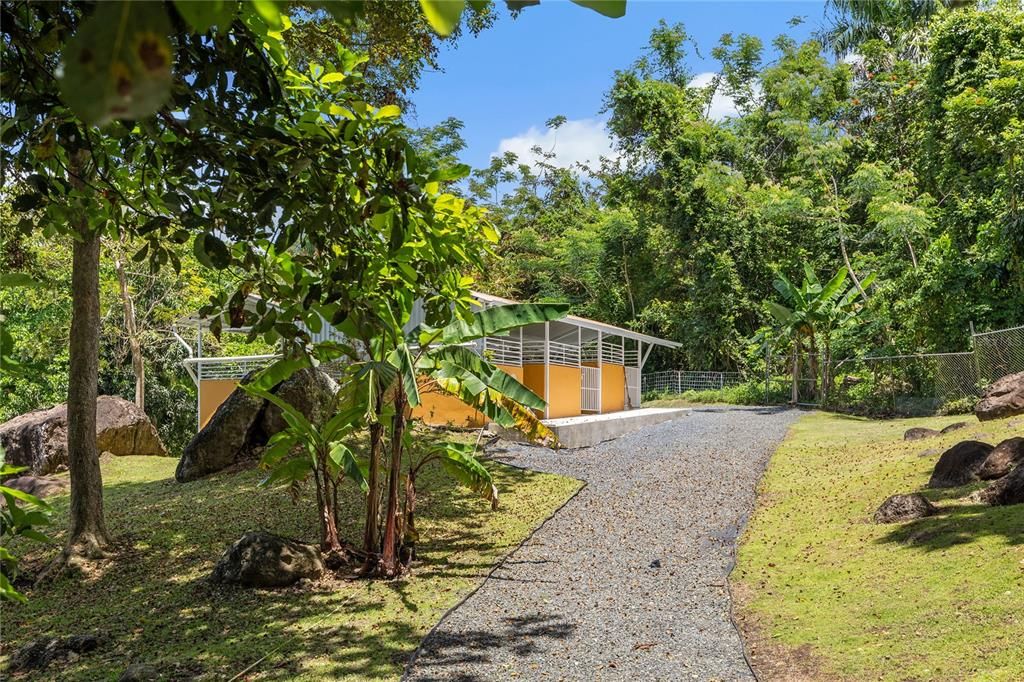 Active With Contract: $775,000 (3 beds, 3 baths, 3249 Square Feet)