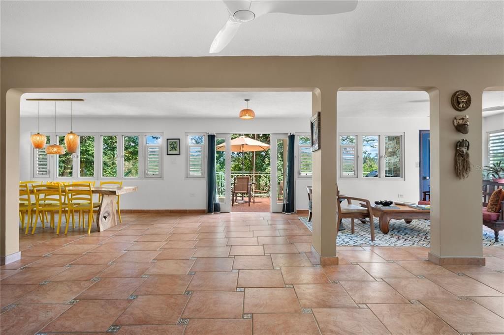 Active With Contract: $775,000 (3 beds, 3 baths, 3249 Square Feet)