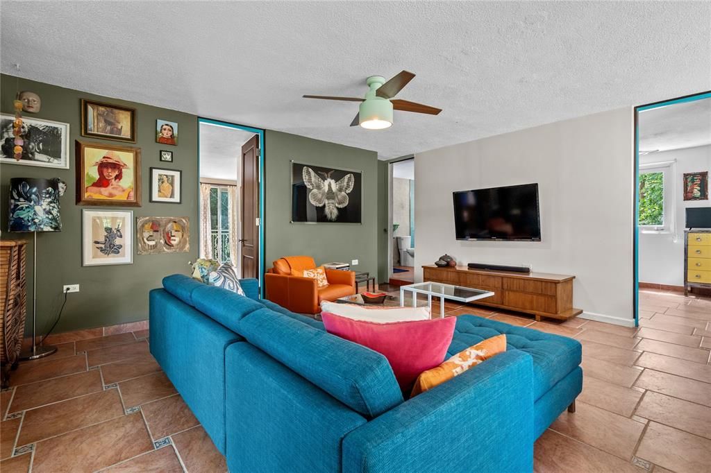 Active With Contract: $775,000 (3 beds, 3 baths, 3249 Square Feet)