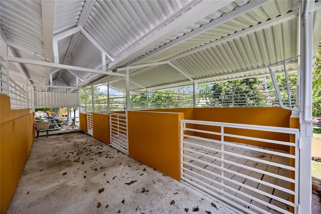 Active With Contract: $775,000 (3 beds, 3 baths, 3249 Square Feet)