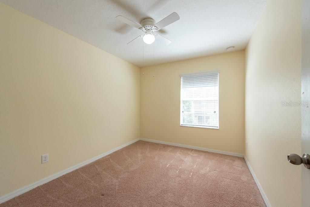 Activo con contrato: $239,000 (3 camas, 2 baños, 1666 Pies cuadrados)