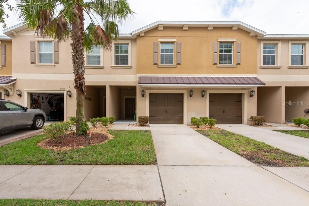 Activo con contrato: $239,000 (3 camas, 2 baños, 1666 Pies cuadrados)