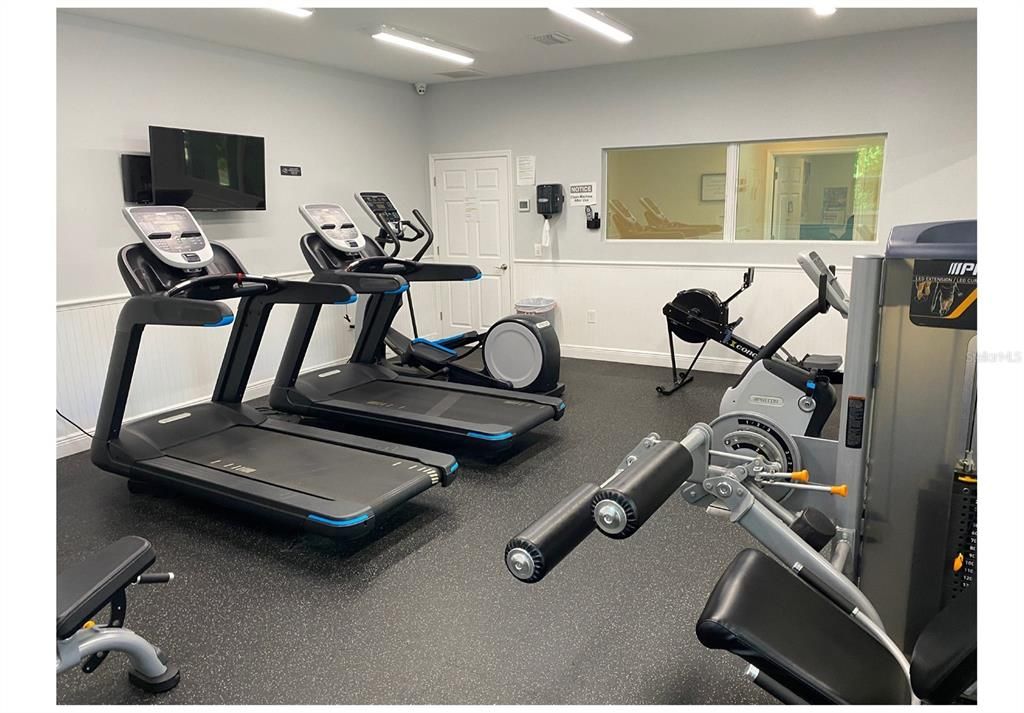 Activo con contrato: $239,000 (3 camas, 2 baños, 1666 Pies cuadrados)