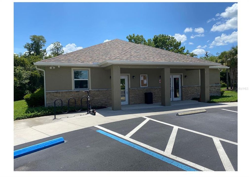 Activo con contrato: $239,000 (3 camas, 2 baños, 1666 Pies cuadrados)