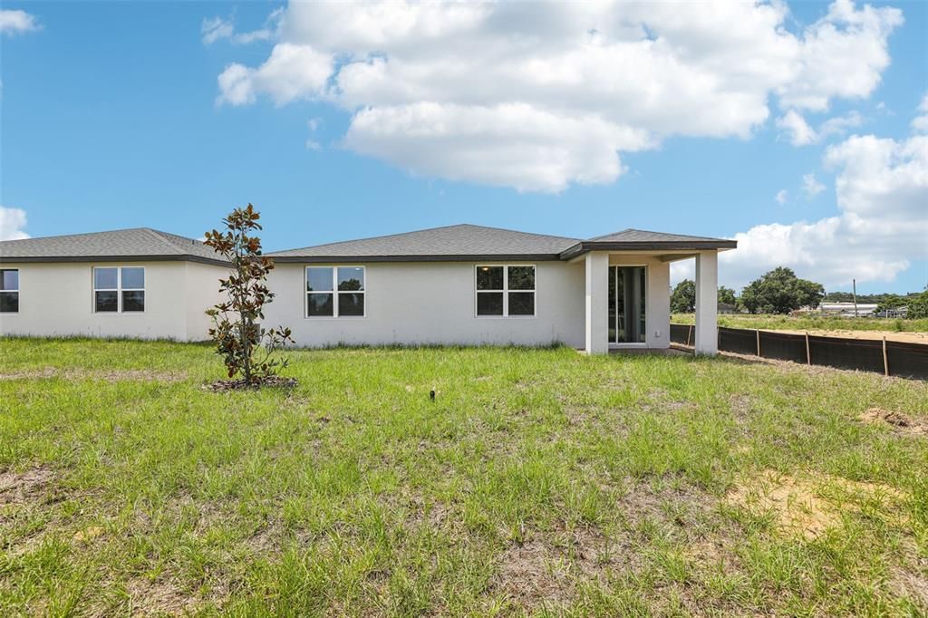 For Sale: $330,675 (4 beds, 3 baths, 1988 Square Feet)