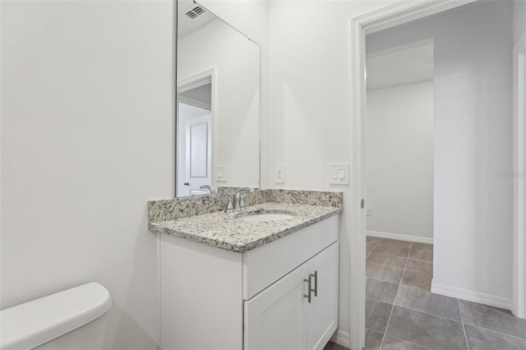 For Sale: $330,675 (4 beds, 3 baths, 1988 Square Feet)