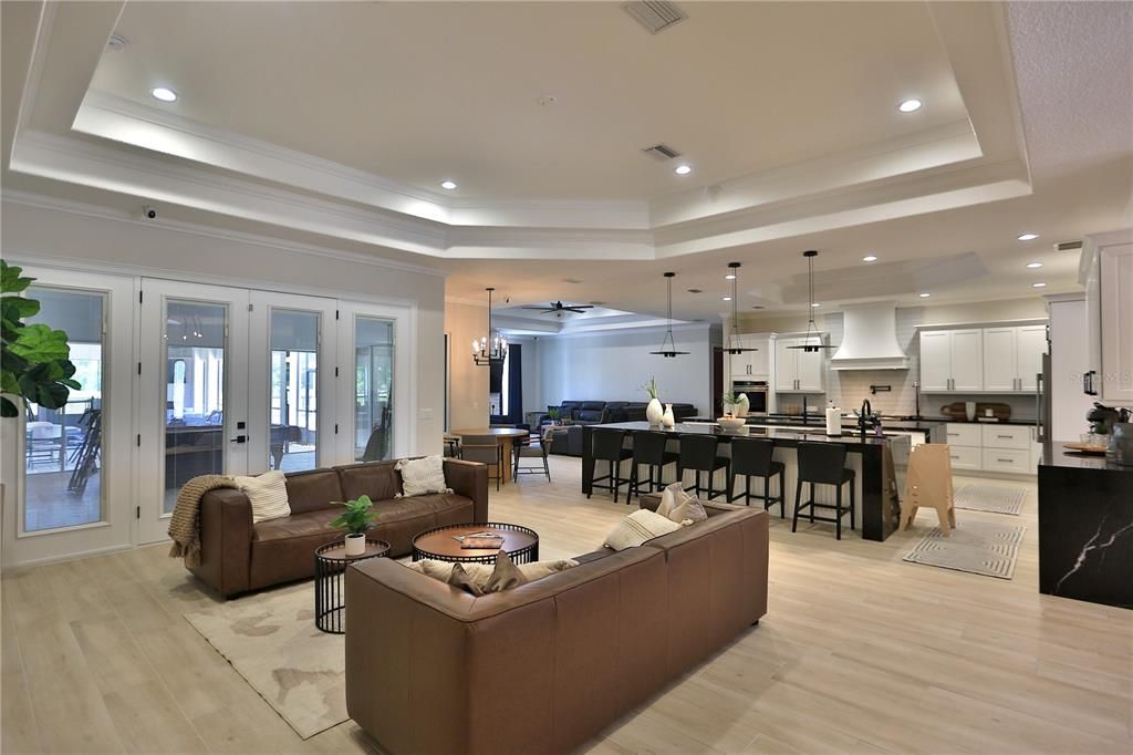 For Sale: $2,999,999 (6 beds, 5 baths, 6116 Square Feet)