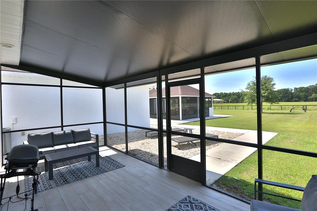 For Sale: $2,999,999 (6 beds, 5 baths, 6116 Square Feet)