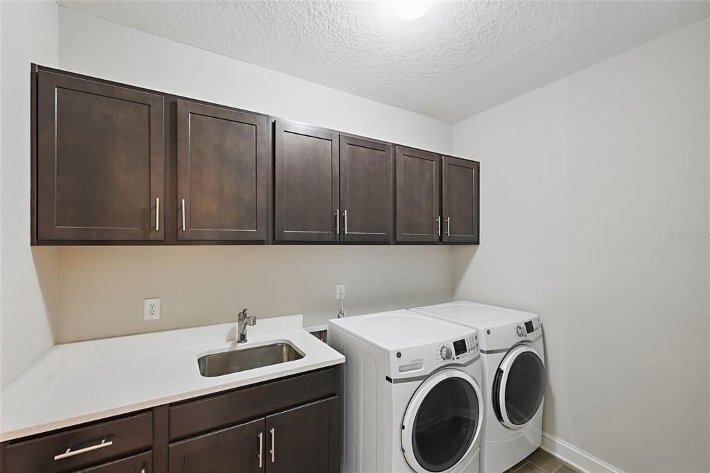 待售: $349,900 (3 贝兹, 2 浴室, 1867 平方英尺)