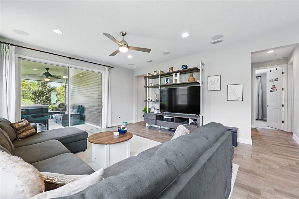 待售: $349,900 (3 贝兹, 2 浴室, 1867 平方英尺)