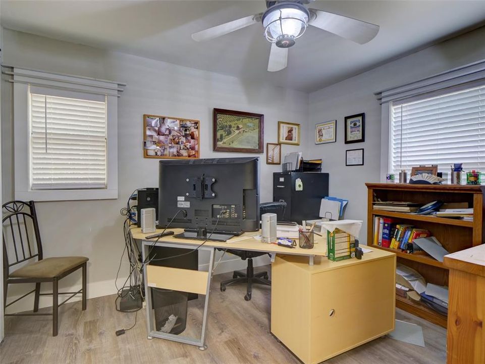 待售: $539,900 (3 贝兹, 2 浴室, 1350 平方英尺)