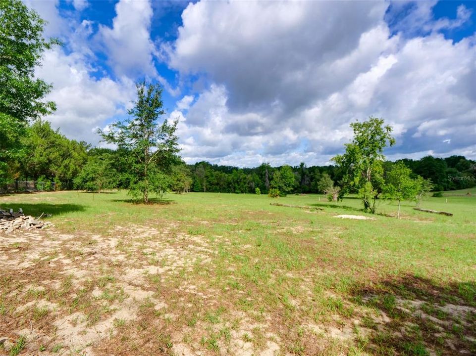 待售: $539,900 (3 贝兹, 2 浴室, 1350 平方英尺)